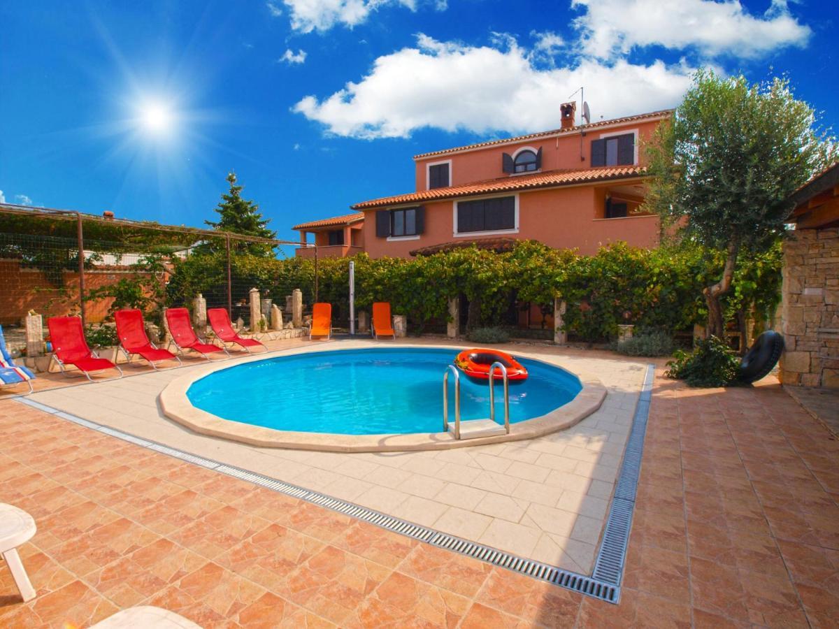 Vakantiehuis House Natasa 2133 Pula